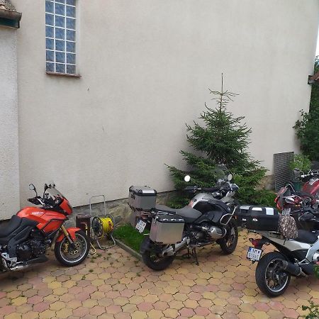 锡比乌Casa 193 Motorcycle Friends住宿加早餐旅馆 外观 照片
